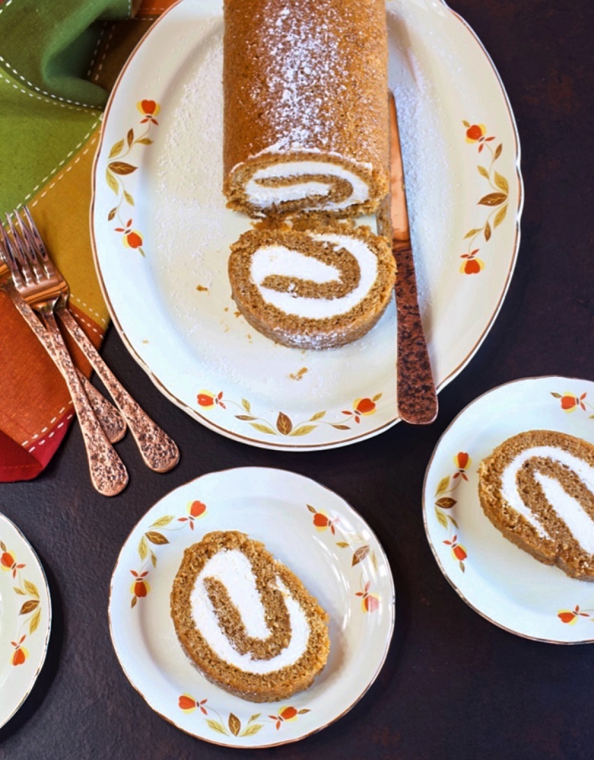 Pumpkin Roll (+Video) - The Country Cook