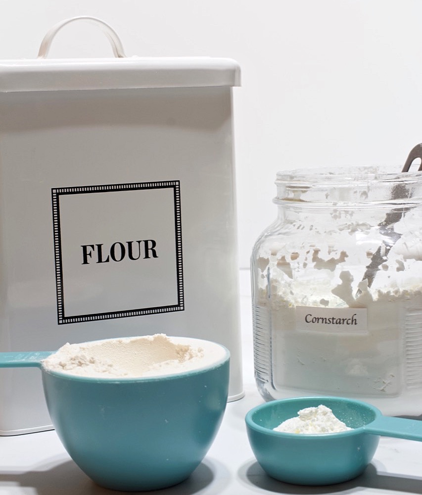 VIDEO} How To Make Homemade Cake Flour Substitute | Baking 101: Quick, Easy  Tips & Tricks - The Lindsay Ann