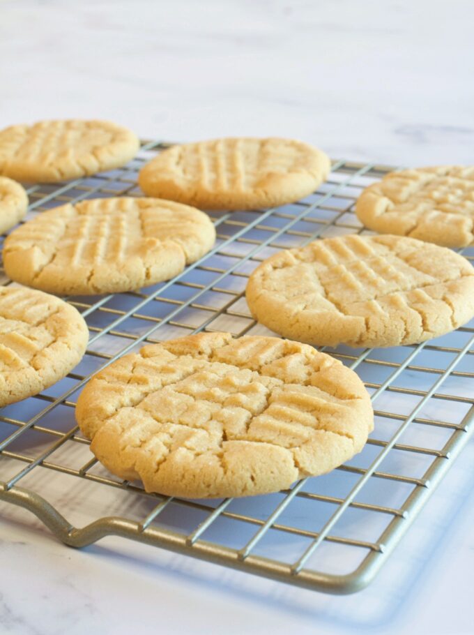 Peanut Butter Cookies on a cooling rack.