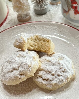 Sweetened Condensed Milk Snowball Cookies