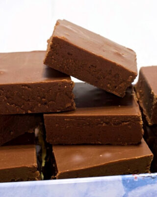 Hershey’s Old Fashioned Cocoa Fudge