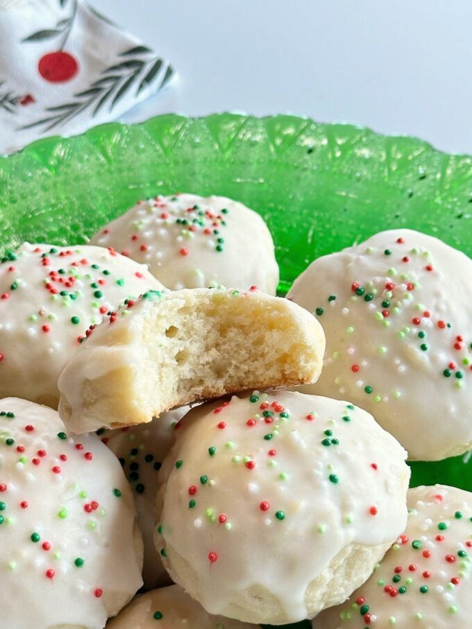 Italian Ricotta Cookies.